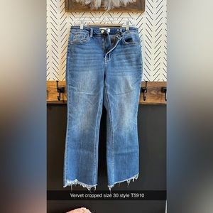 Vervet cropped size 30 style T5910
